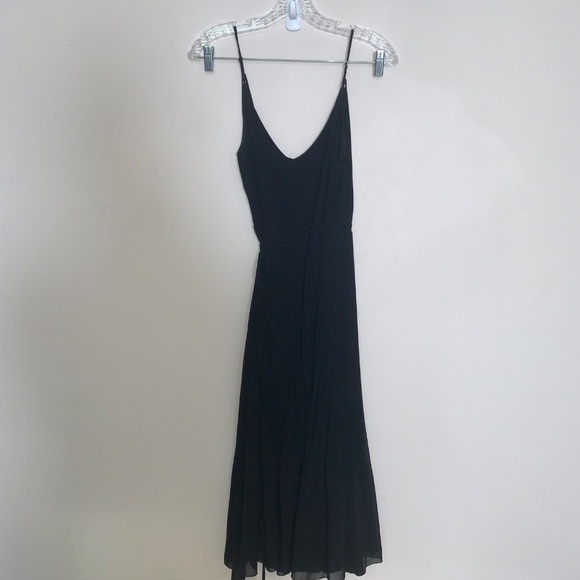 Aritzia Wilfred Beaune Pleated Chiffon Midi Wrap Dress S - Picture 2 of 10